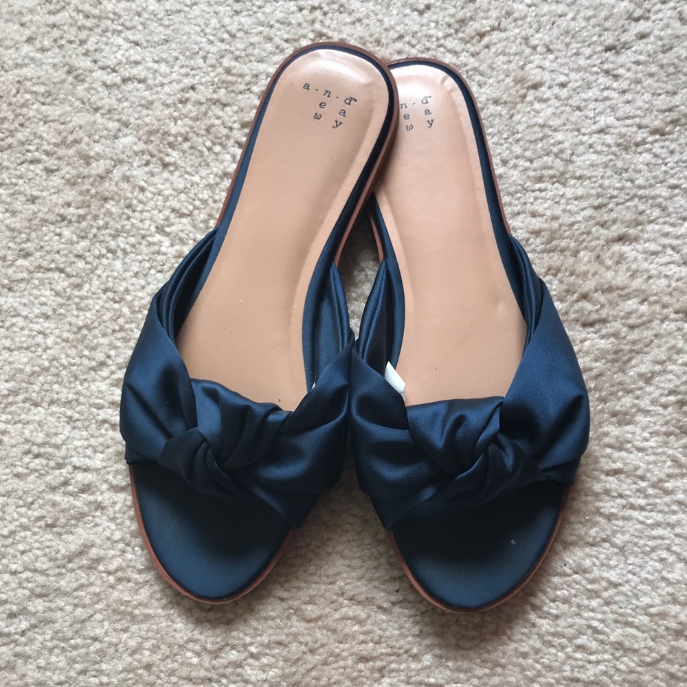 Navy Blue slide sandals | knot detail